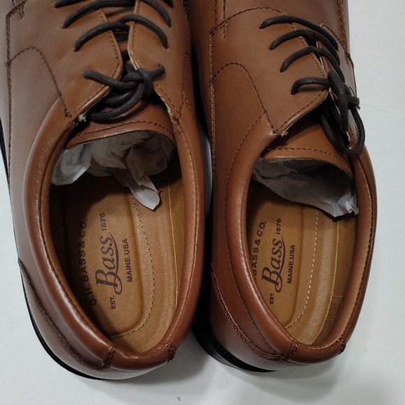 G.H. Bass & Company Men's NWOT Tan Sheldon Shoes Size 9.5 m - Picture 9 of 11
